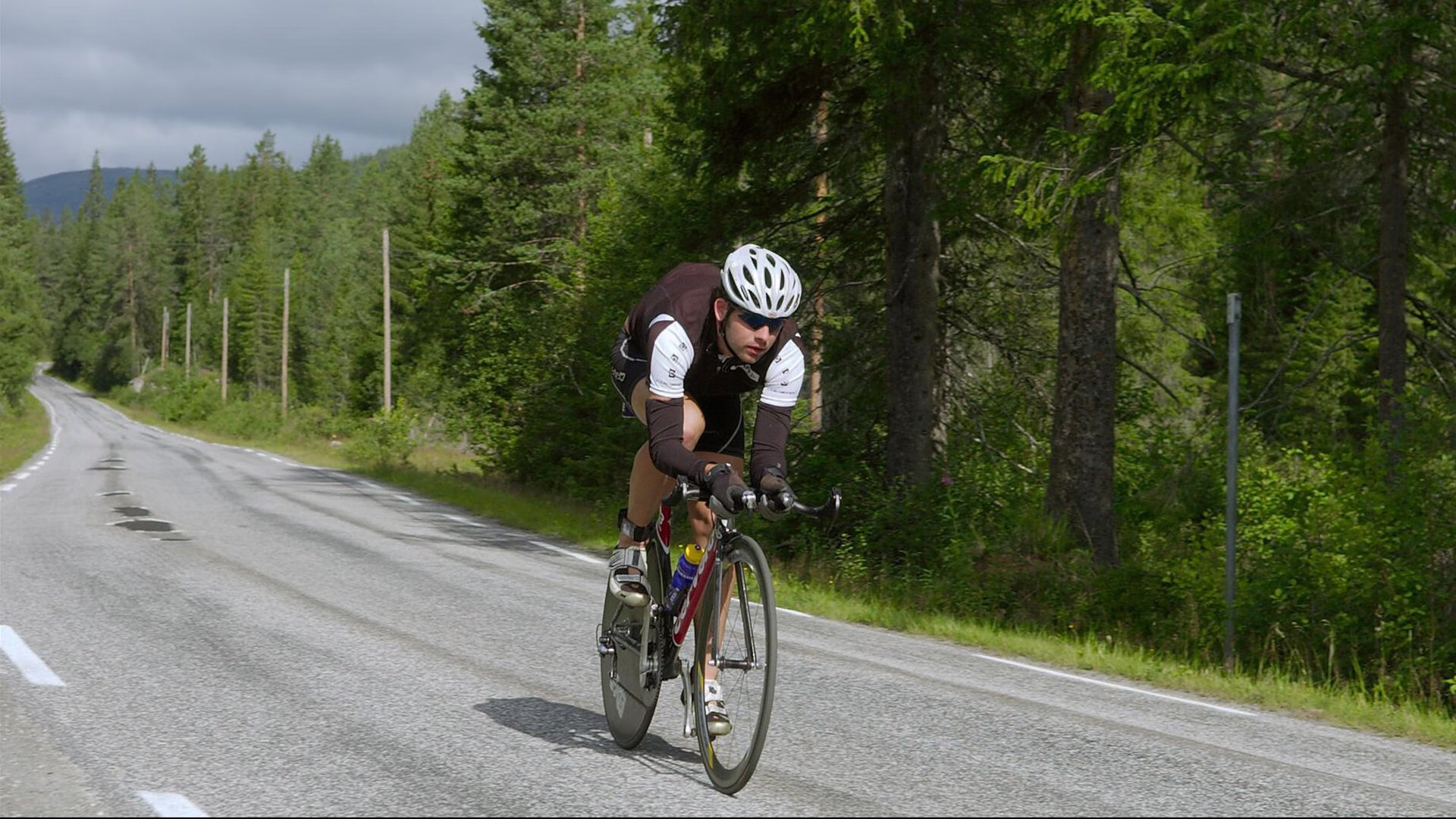 女王归来！阿扎伦卡横扫首秀，DWG主场掌声雷动